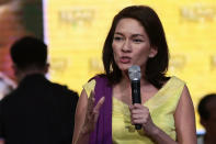 <p>She almost got into the Senate in the 2010 election, now former Akbayan Praty-list Rep. Risa Hontiveros tries again.</p> <p>Profile: <a href="http://ph.news.yahoo.com/candidates/risa-hontiveros/" data-ylk="slk:Ana Theresia 'Risa' Hontiveros-Baraquel;elm:context_link;itc:0;sec:content-canvas" class="link ">Ana Theresia 'Risa' Hontiveros-Baraquel</a></p> <p>Video: <a href="http://ph.news.yahoo.com/video/risa-hontiveros-wants-break-politics-103441497.html" data-ylk="slk:Risa Hontiveros wants to break the 'politics of the few';elm:context_link;itc:0;sec:content-canvas;outcm:mb_qualified_link;_E:mb_qualified_link;ct:story;" class="link  yahoo-link">Risa Hontiveros wants to break the 'politics of the few'</a></p>