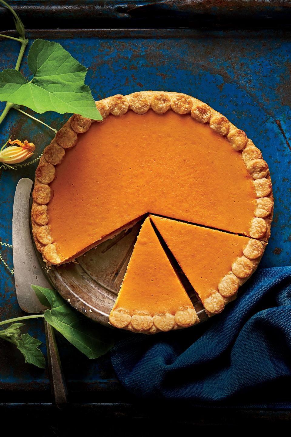 Our Easiest Pumpkin Pie Ever