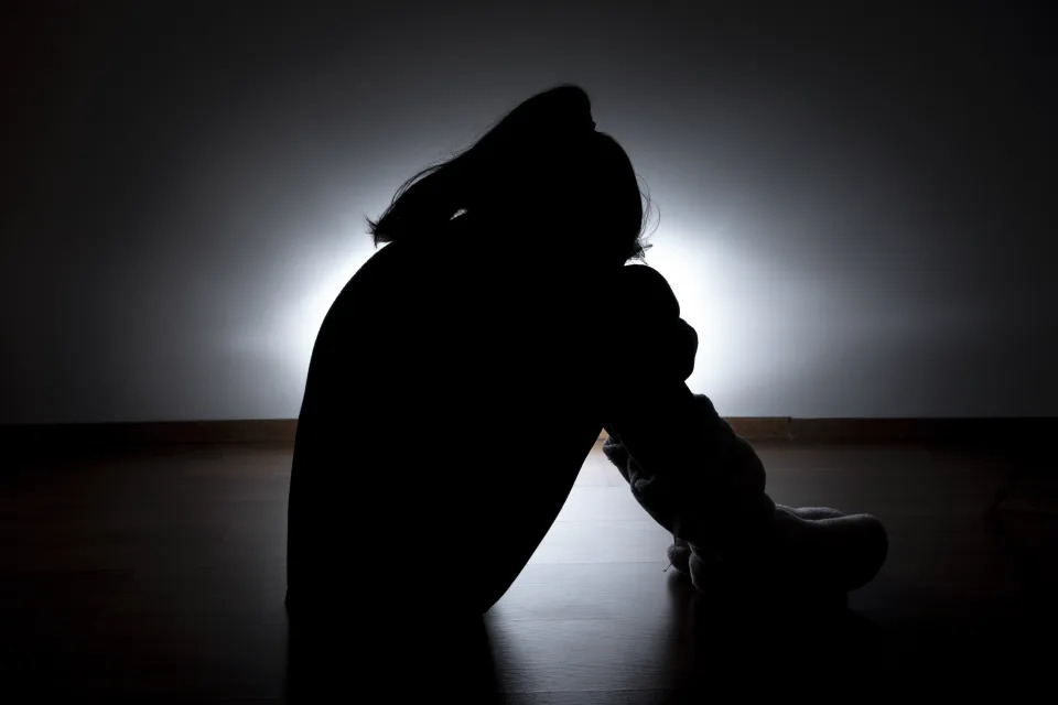 Pai estupra filha dos 6 aos 12 anos e &#xe9; perdoado pela esposa - Foto: Getty Images