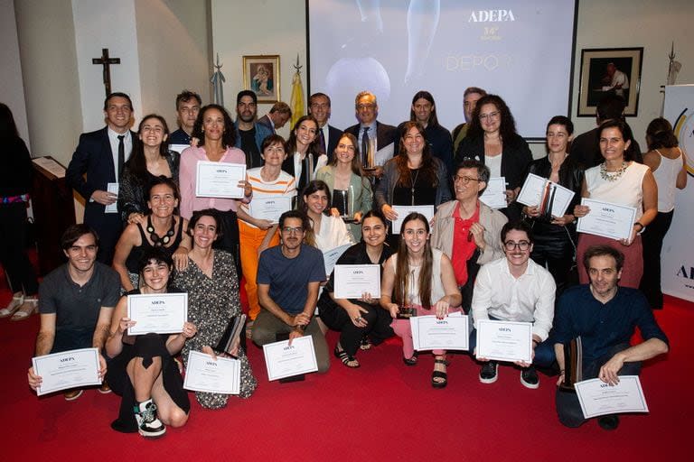 Periodistas, diseñadores y dibujantes de LA NACION galardonados con primeros premios, segundos premios y menciones especiales.