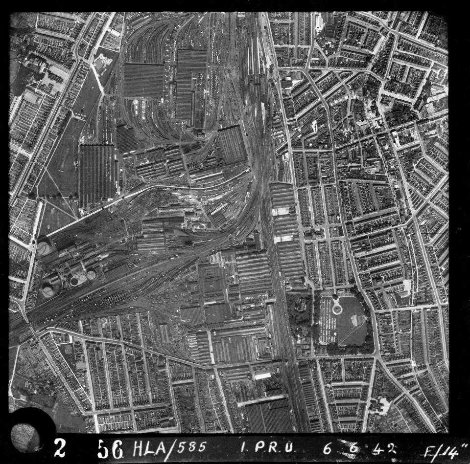 Swindon, 1942