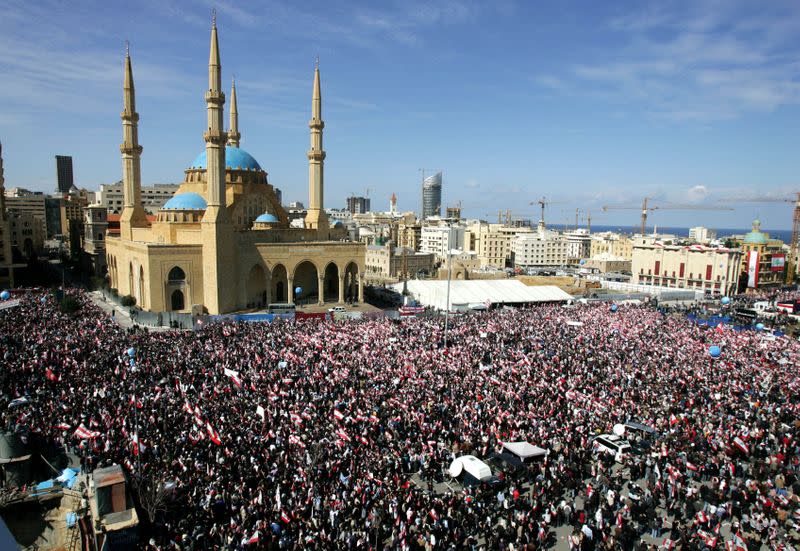 FILE PHOTO: A crowd of Lebanese pack Martyrs Square to mark the first anniversary of the assassination of former prime minister Rafik al-Hariri in Beirut