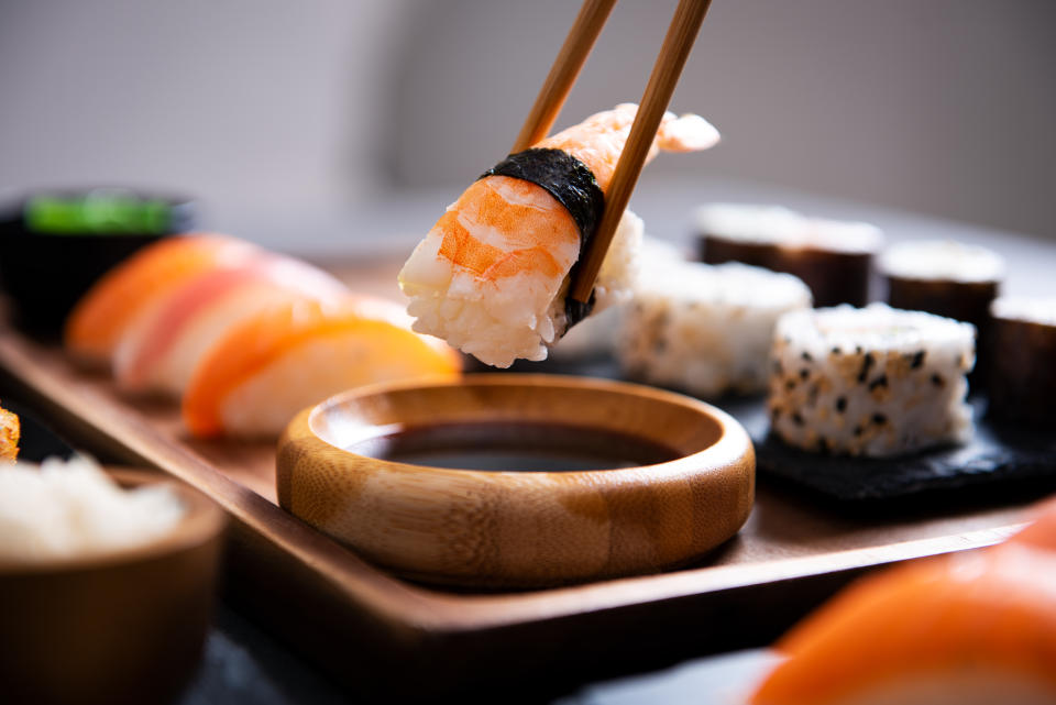 Los alimentos tradicionales de la dieta japonesa y sus porciones moderadas han sido determinantes para los resultados de esta investigación. (Getty Creative)