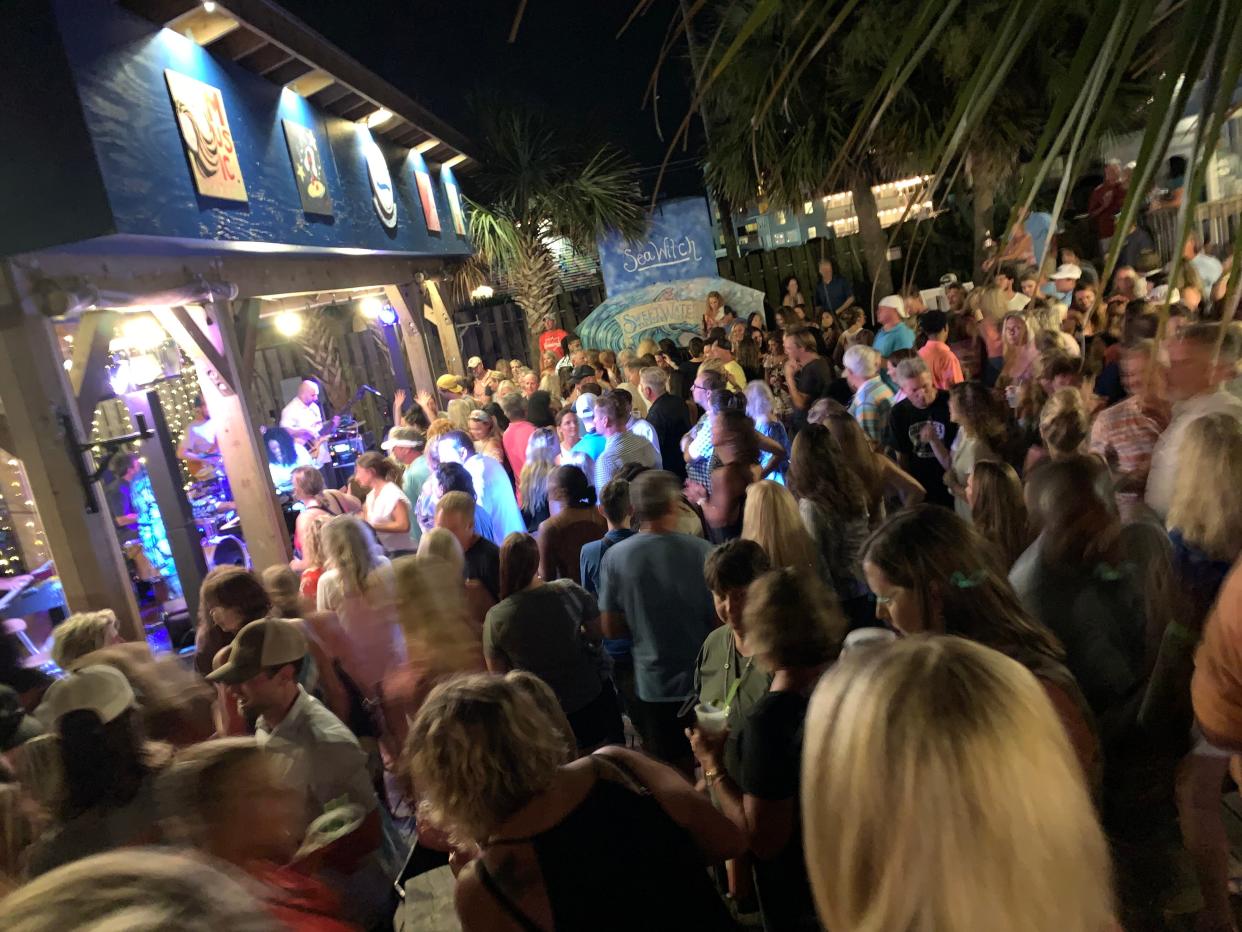 SeaWitch Tiki Bar hosts live music, entertainment and is also a popular spot to watch NFL games. STARNEWS FILE PHOTO