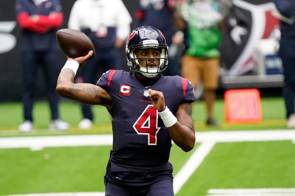 Houston Texans quarterback Deshaun Watson (4) throws a pass against the Cincinnati Bengals during the first half of an NFL football game Sunday, Dec. 27, 2020, in Houston. 