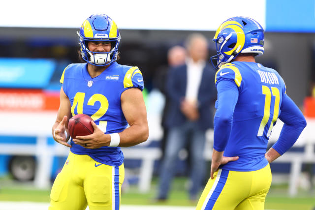 Gah! What did the Rams do to their uniforms?
