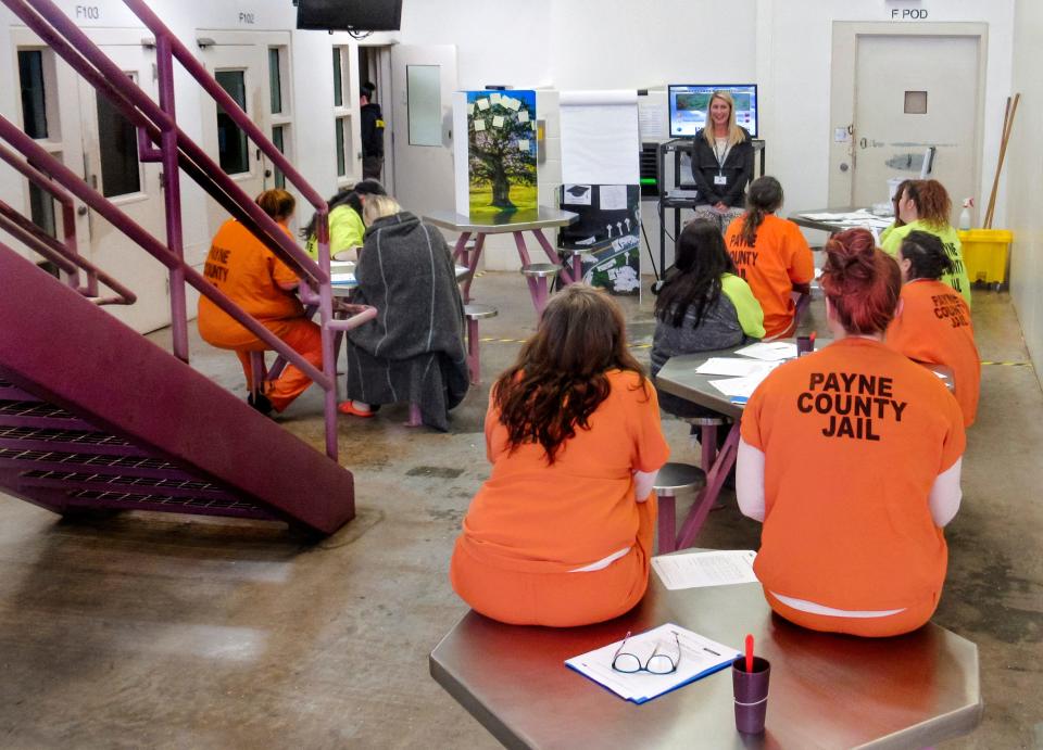 Naomi teaches a parenting class to women detained at the Payne County jail.