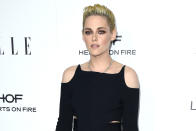 "Donald Trump war wie besessen von mir", gestand Kristen Stewart erst im Januar. 2012 wurde der "Twilight"-Star zur Zielscheibe von Donald Trump. Grund: die Beziehung zu Robert Pattinson. Ganze elf Mal tweetete der US-Präsident über diese. Für Kristen Stewart gibt es nur eine plausible Erklärung dafür: "Ich glaube nicht, dass Donald Trump mich hasste. Ich glaube, er liebte meinen Freund." (Bild-Copyright: Jordan Strauss/Invision/AP)