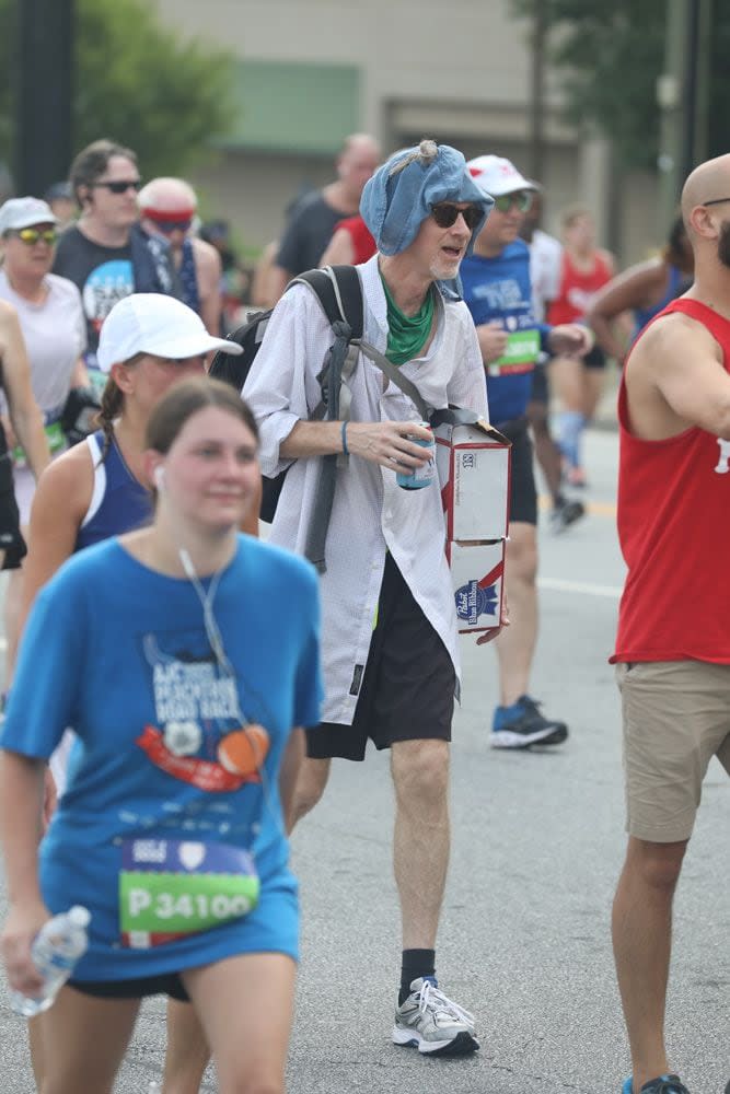 Here are some more photos from the 2022 Peachtree Road Race.