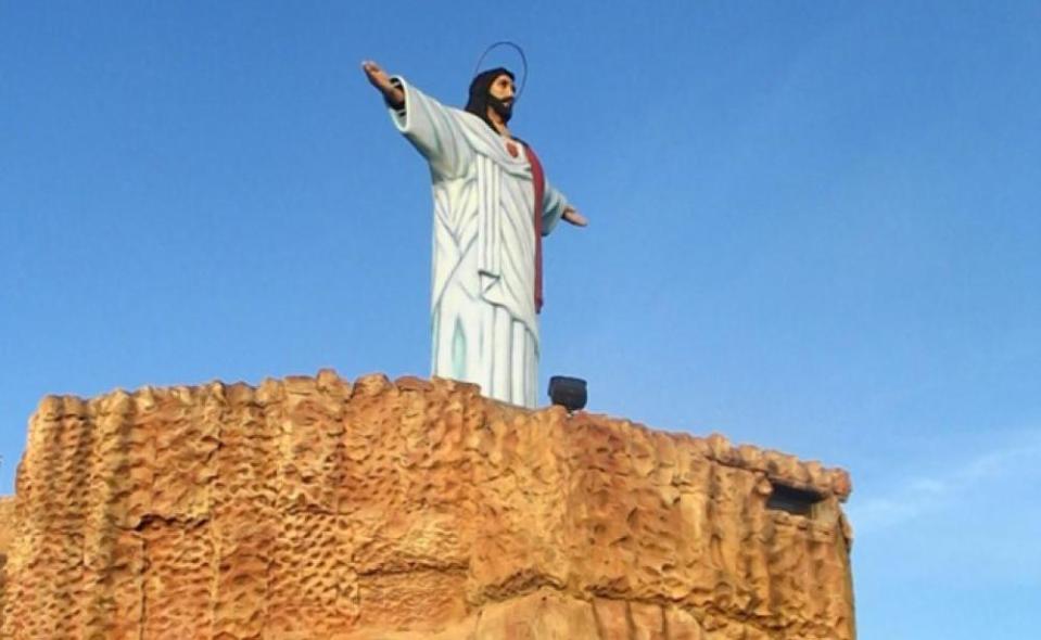 Statue of Jesus Christ in Buenos Aires.