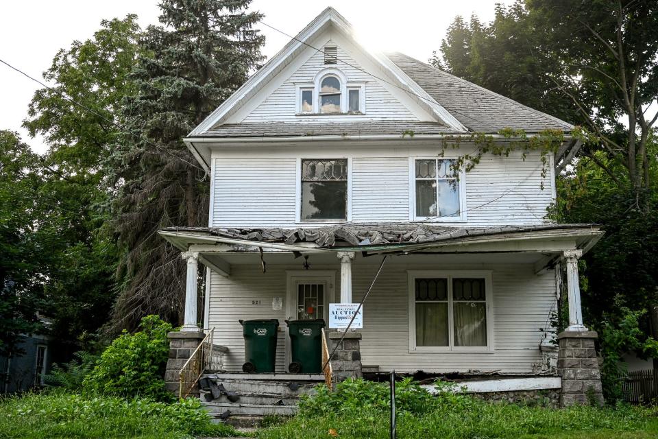 A property on North Capital Avenue is up for tax foreclosure auction photographed on Monday, July 25, 2022, in Lansing.