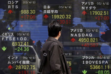 With few obvious directional cues, Asian stocks traded mixed Wednesday morning.