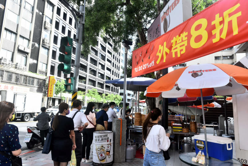 外食族非常有感起漲的餐食費，精挑細選提供物美價廉、CP值佳的店家。（圖／報系資料照）