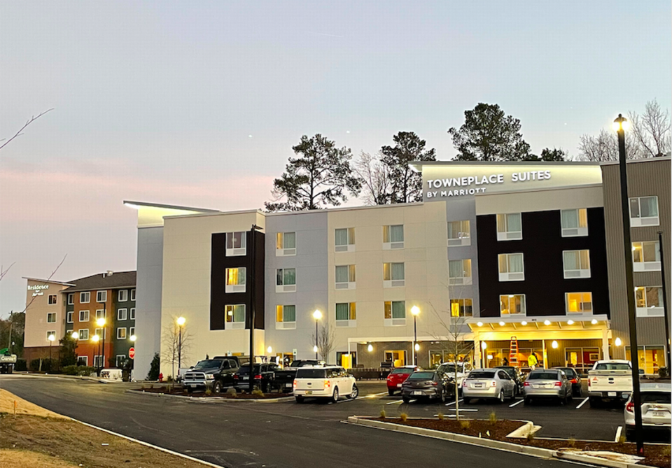 Towneplace Suites by Marriott hotel opened in early 2021 in West Columbia, SC. The hotel has 111 rooms.
