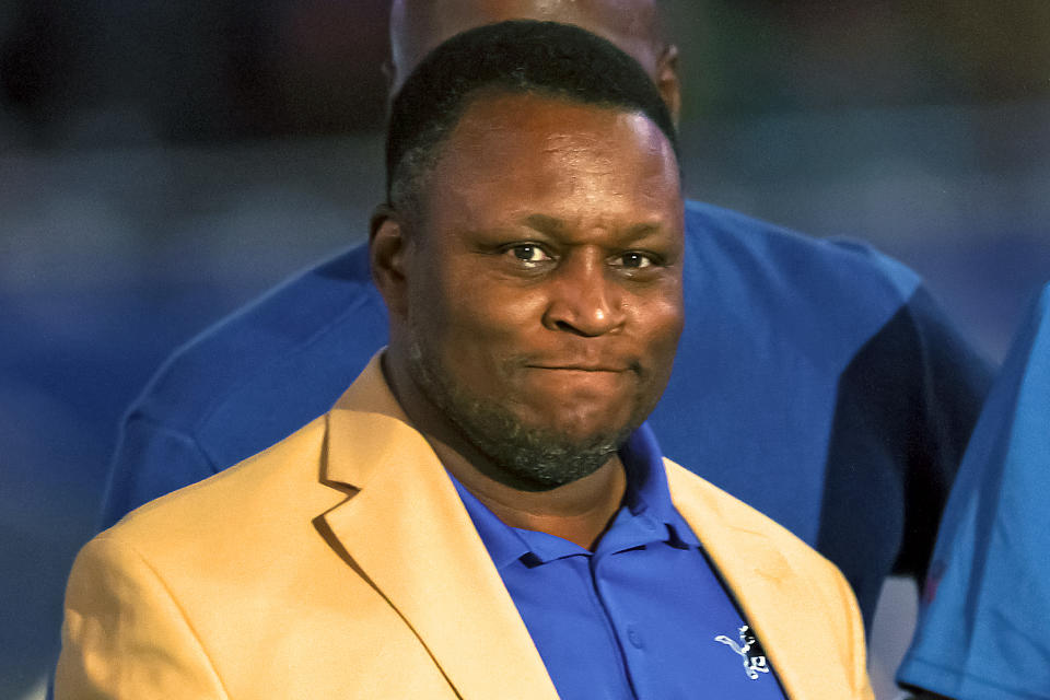 Former Detroit Lions player Barry Sanders and his surprising retirement will be the subject of an Amazon Prime documentary. (Photo by Amy Lemus/NurPhoto via Getty Images)