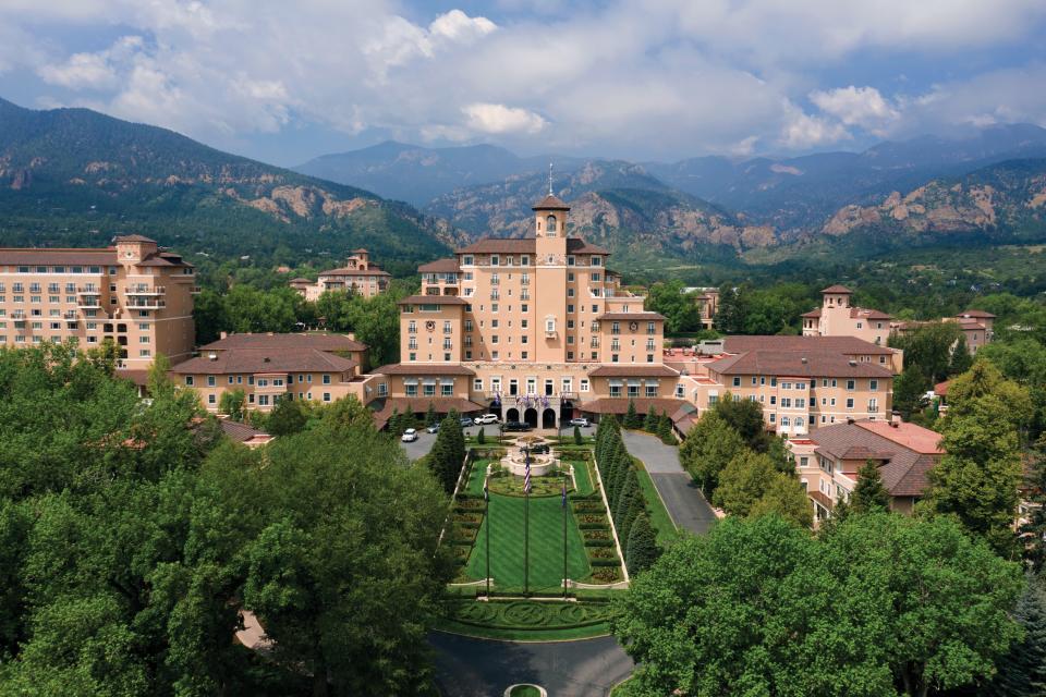 The Broadmoor offers falconry lessons, cattle drives, and ziplining on its 5,000 acres.