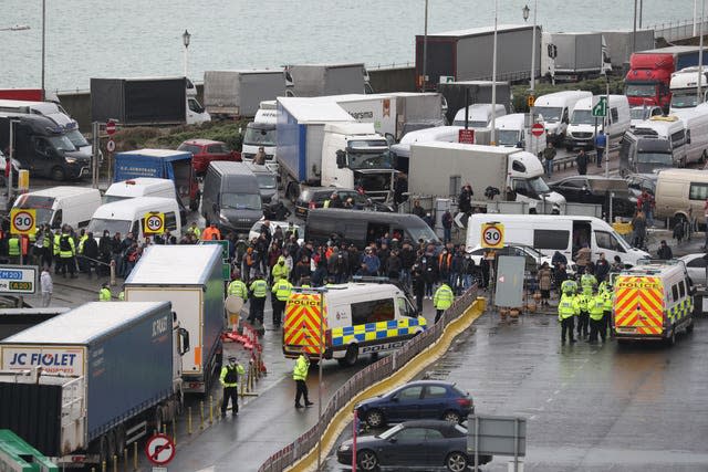 Traffic blocks the roads around the Port of Dover 