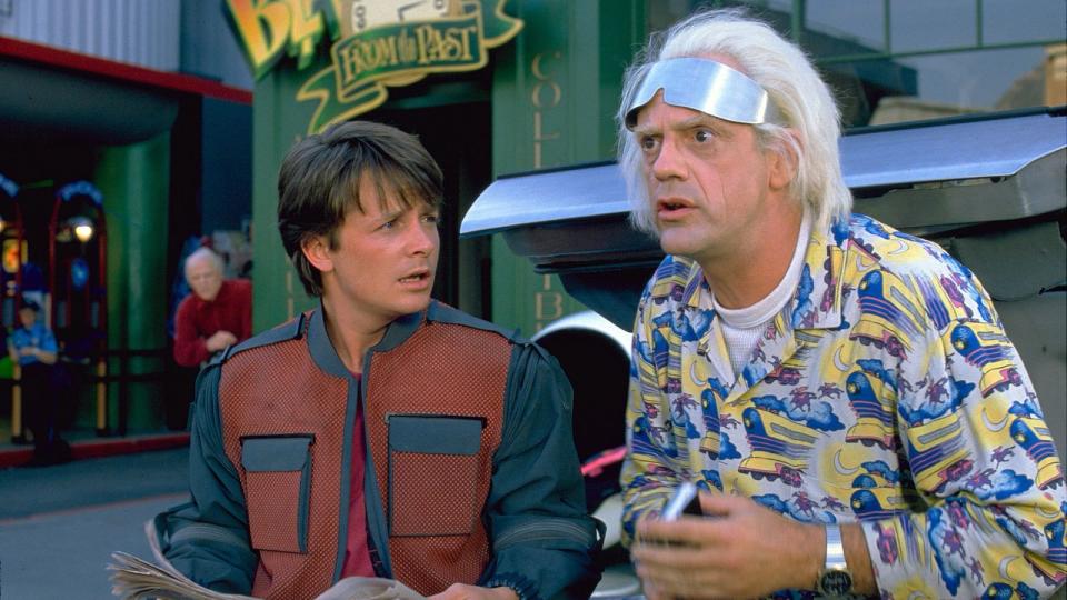 Sie waren das 80er-Jahre-Kultduo schlechthin: Marty McFly und Dr. Emmett L. Brown aus der "Zurück in die Zukunft"-Reihe (1985 bis 1990). (Bild: Universal Pictures)