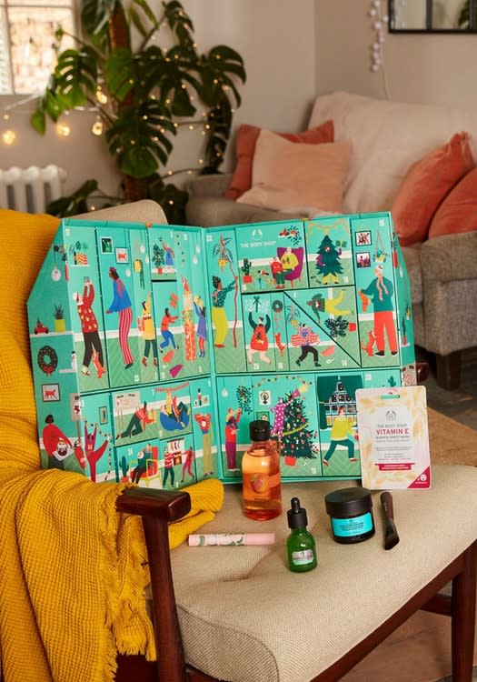 Make It Real Together Ultimate Advent Calendar. Image via The Body Shop.