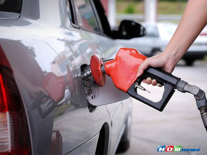 ▲國際油價持續上漲，下周國內汽柴油漲幅擴大為每公升 4 至 5 角。（圖／NOWnews資料照）
