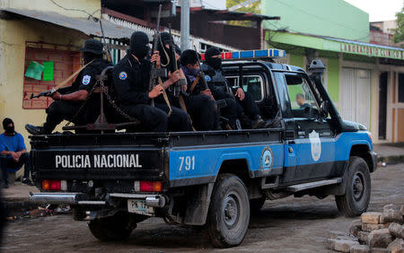 Members of Nicaragua's Special Forces patrol the streets after clashes with anti-government protesters in the indigenous community of Monimbo in Masaya, Nicaragua July 17, 2018. REUTERS/Oswaldo Rivas