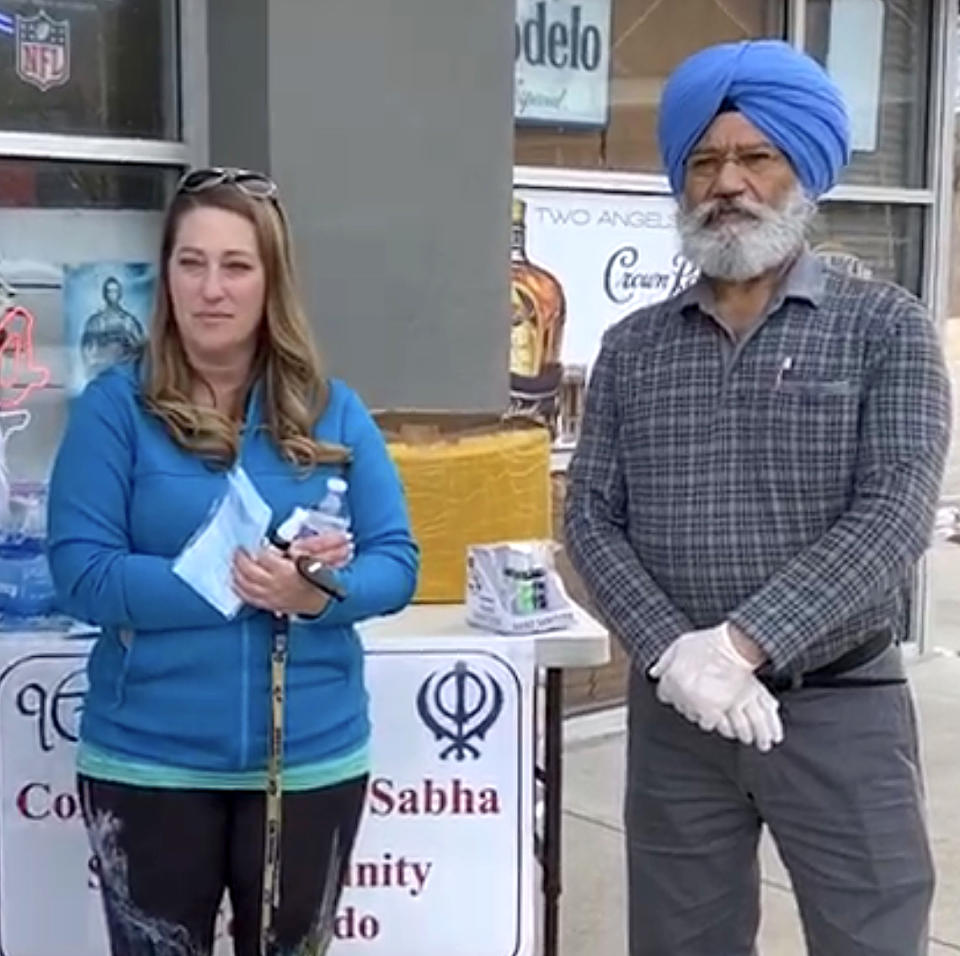 Mr. Lakhwant Singh helps with community service. (the Sikh Coalition)