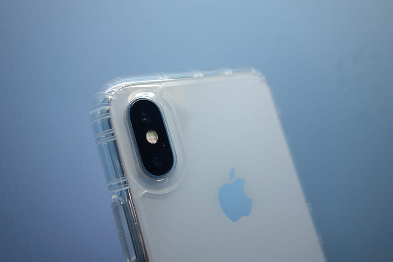 iPhone X開箱動手玩！滿版保護貼 保護殼 實裝實測