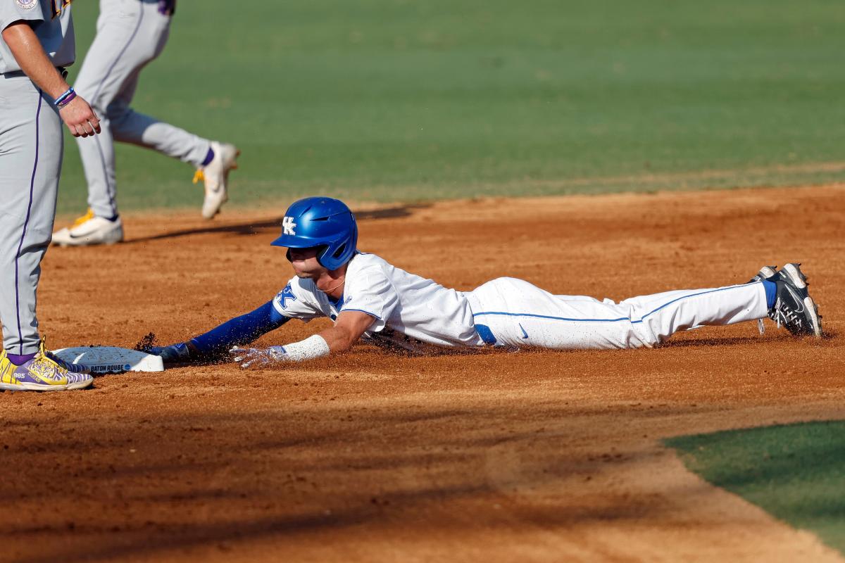 What is the Texas Rangers' $10 ticket Black Friday deal?