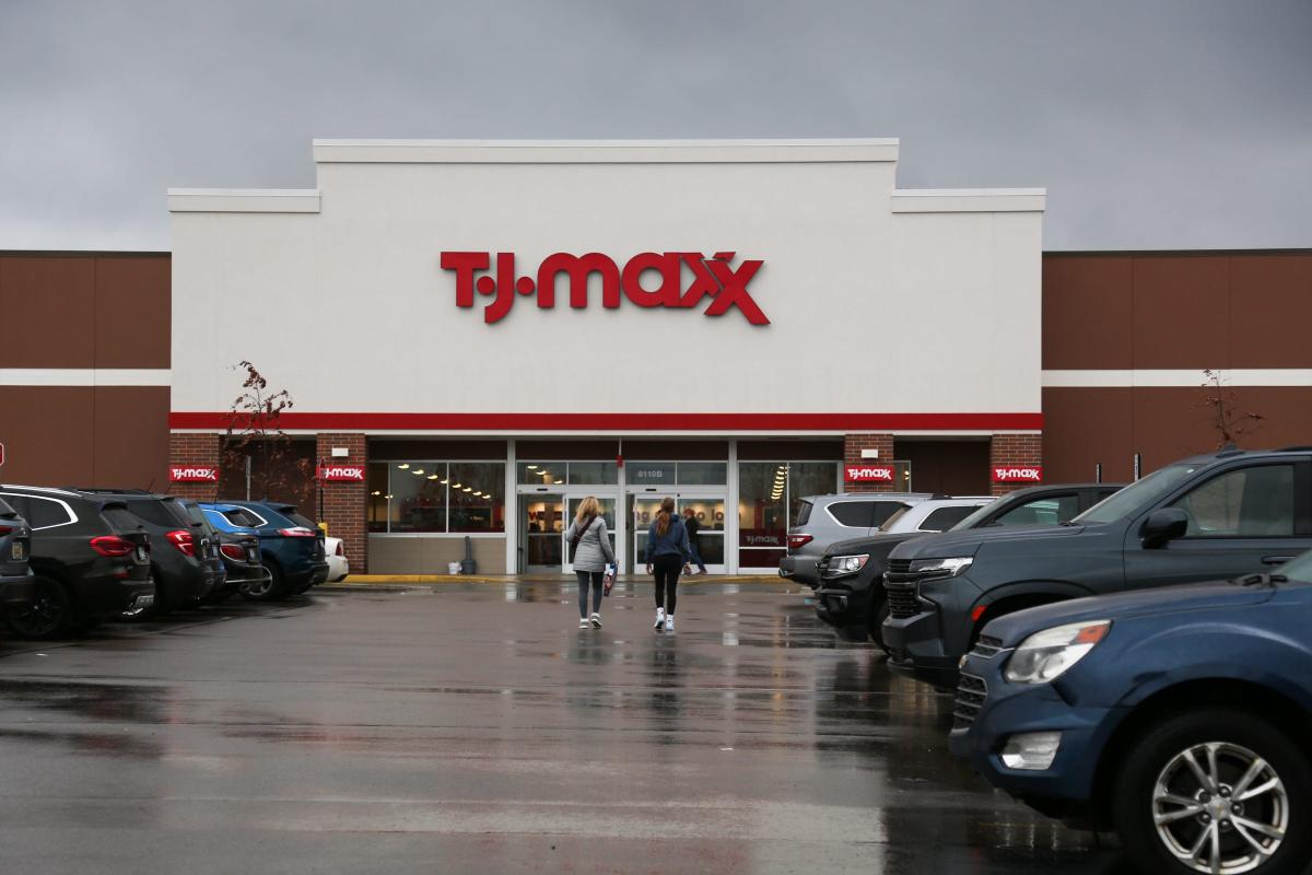 T.J.Maxx, Retail company, Framingham MA