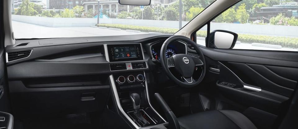 2019-Nissan-Grand-Livina-ID-21.jpeg