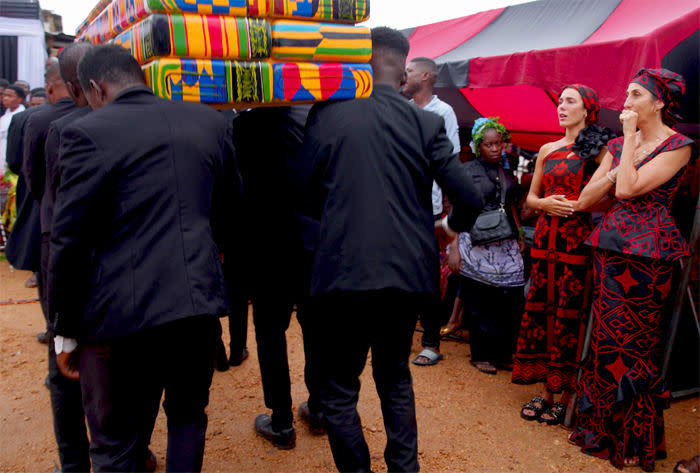 Paz Padilla y su hija Anna en Ghana