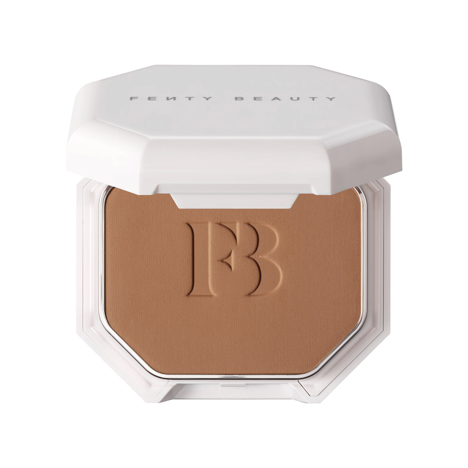 FENTY BEAUTY by Rihanna Pro Filtr Soft Matte Powder Foundation