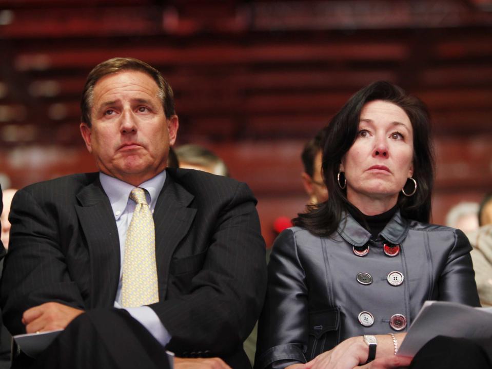 Oracle Mark Hurd and Safra Catz