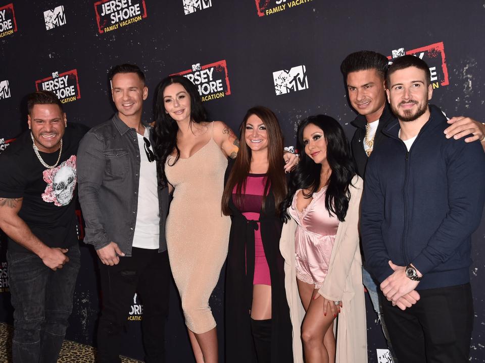 Ronnie Ortiz-Magro, Mike "The Situation" Sorrentino, Jenni "Jwoww" Farley, Deena Buckner (née Cortese), Nicole "Snooki" Polizzi, Pauly "DJ Pauly D" Delvecchio, and Vinny Guadagnino at the 2018 premiere of "Jersey Shore Family Vacation."