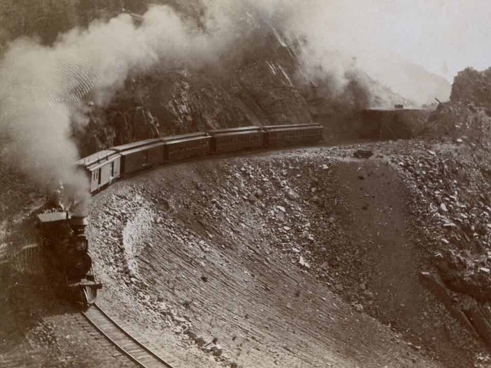 In the 19th century, rail was the most practical way to travel overland between distant cities. (Photo: Print Collector via Getty Images)