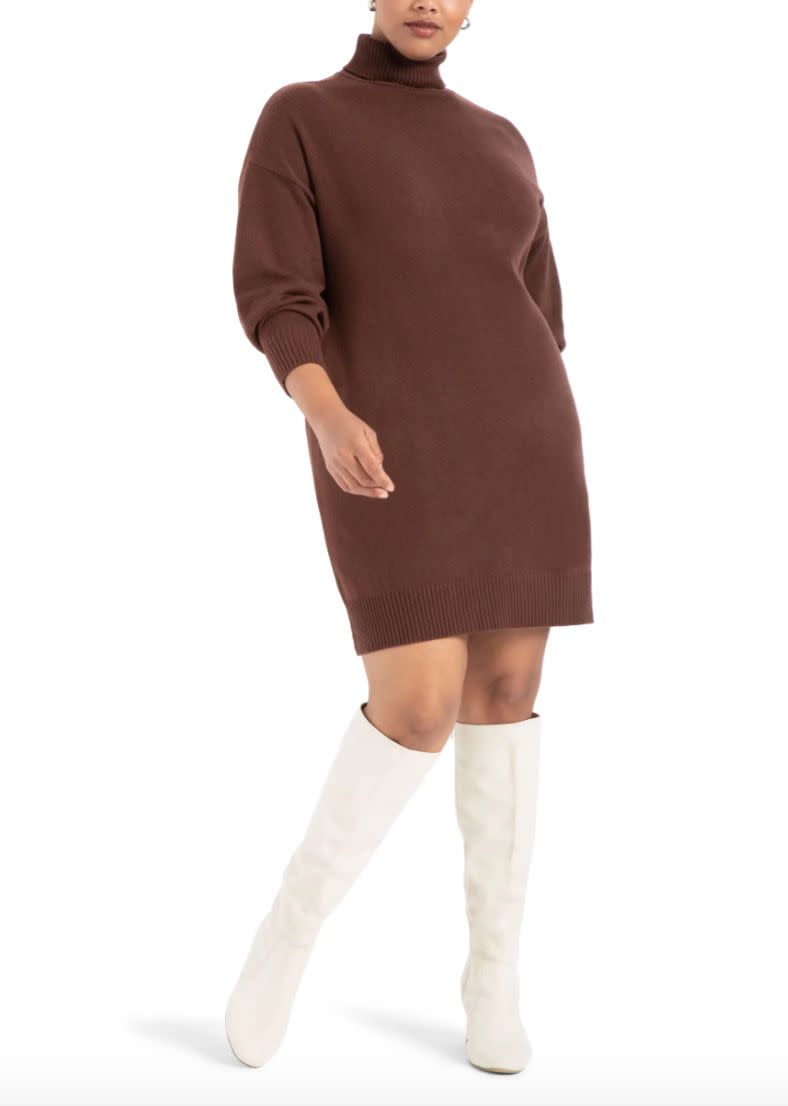 This dress comes in sizes 14 to 24. <a href="https://fave.co/3pgKdxG" target="_blank" rel="noopener noreferrer">Find it on sale for $69 at Nordstrom</a>.