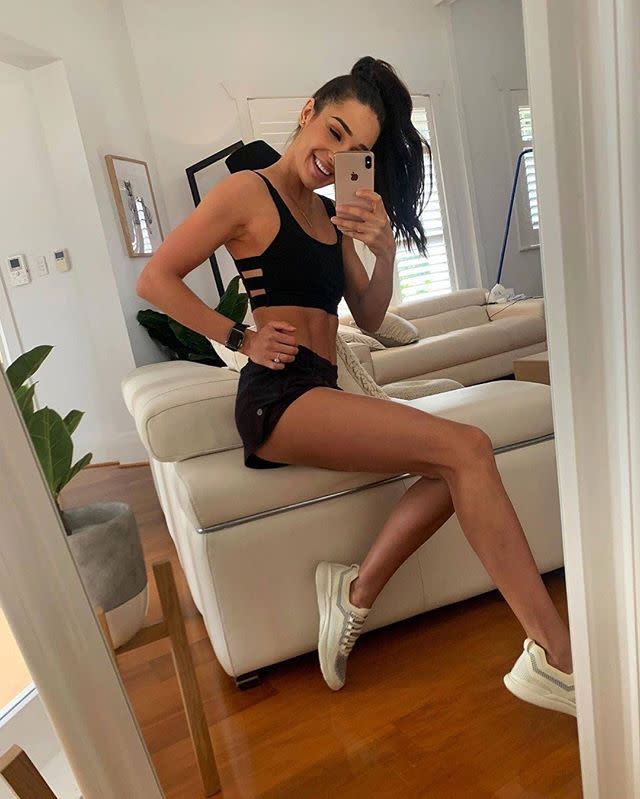 Variety: Sweat at Home with Kayla Itsines