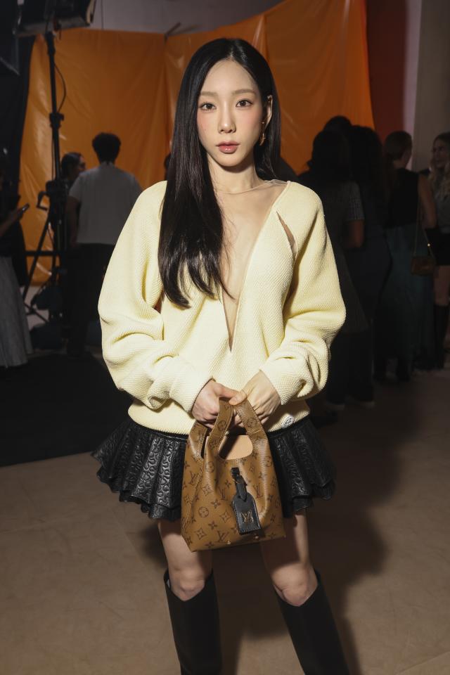 Creations of Louis Vuitton presented during 2019 Spring/Summer Women's  collection show in Paris (8) - People's Daily Online