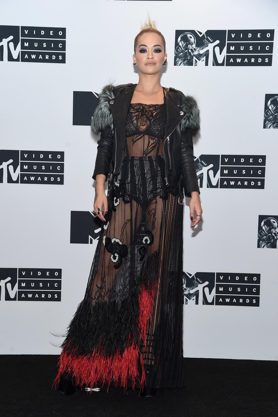 At the MTV VMA's, these stars proved that they know how to make an entrance in grand—and directional fashion.