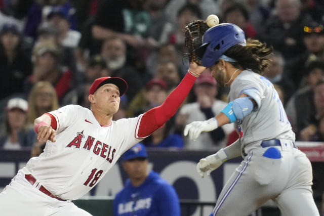 Reds spoil Mike Trout's return to the Angels' lineup with a 4-3 victory