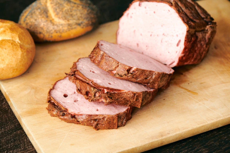 Bayerischer Leberkäse enthält keine Leber. (Bild: Getty Images)