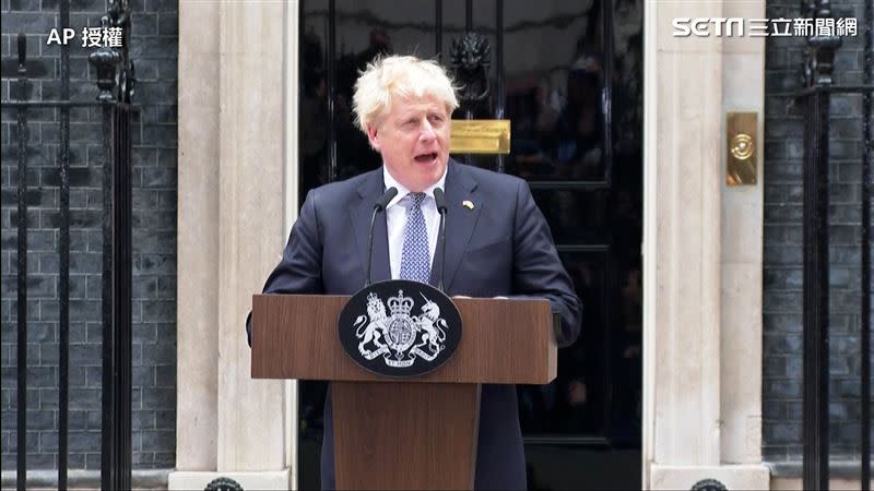 英國首相強生宣布請辭保守黨魁。（圖／AP授權）