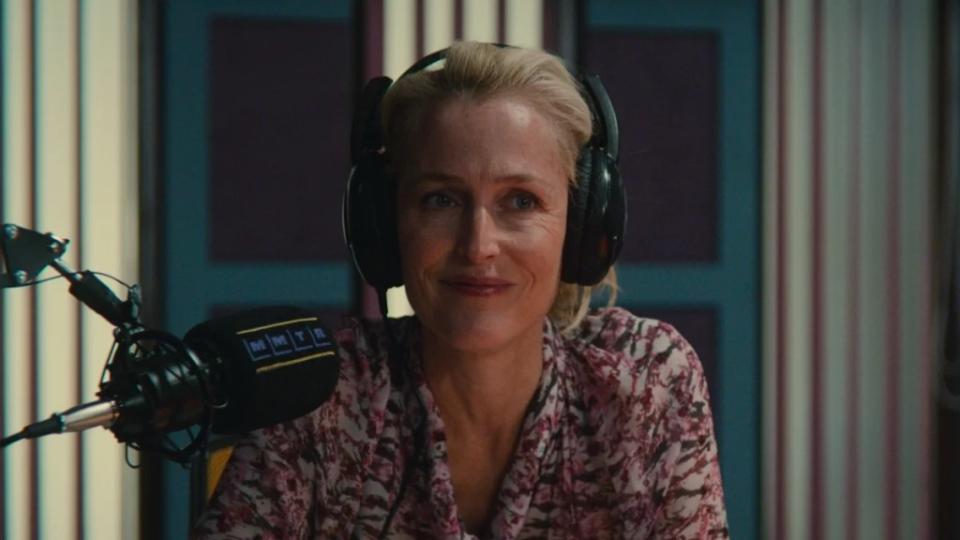 Gillian Anderson as Jean Milburn in Netflix’s “Sex Education” Season 4 (Netflix)