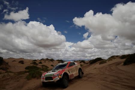 Dakar Rally - 2017 Paraguay-Bolivia-Argentina Dakar rally - 39th Dakar Edition - Fifth stage from Tupiza to Oruro, Bolivia 06/01/17. Nicolas Fuchs of Peru drives his Ford with his copilot Fernando Mussano. REUTERS/Ricardo Moraes