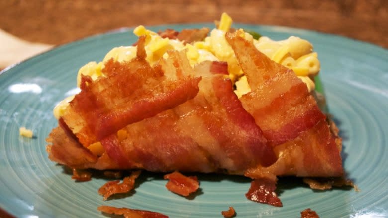 bacon weave taco with mac