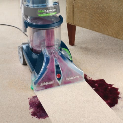 Hoover Max Extract All Terrain Carpet Cleaner, F7452900. (Photo: Walmart)