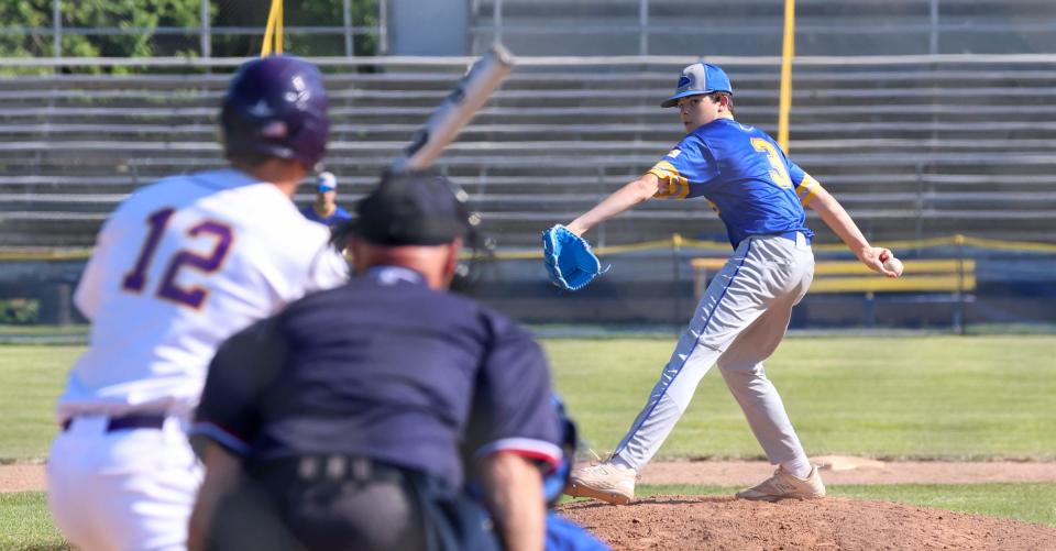 Jaxon Millican pitches for Ida.