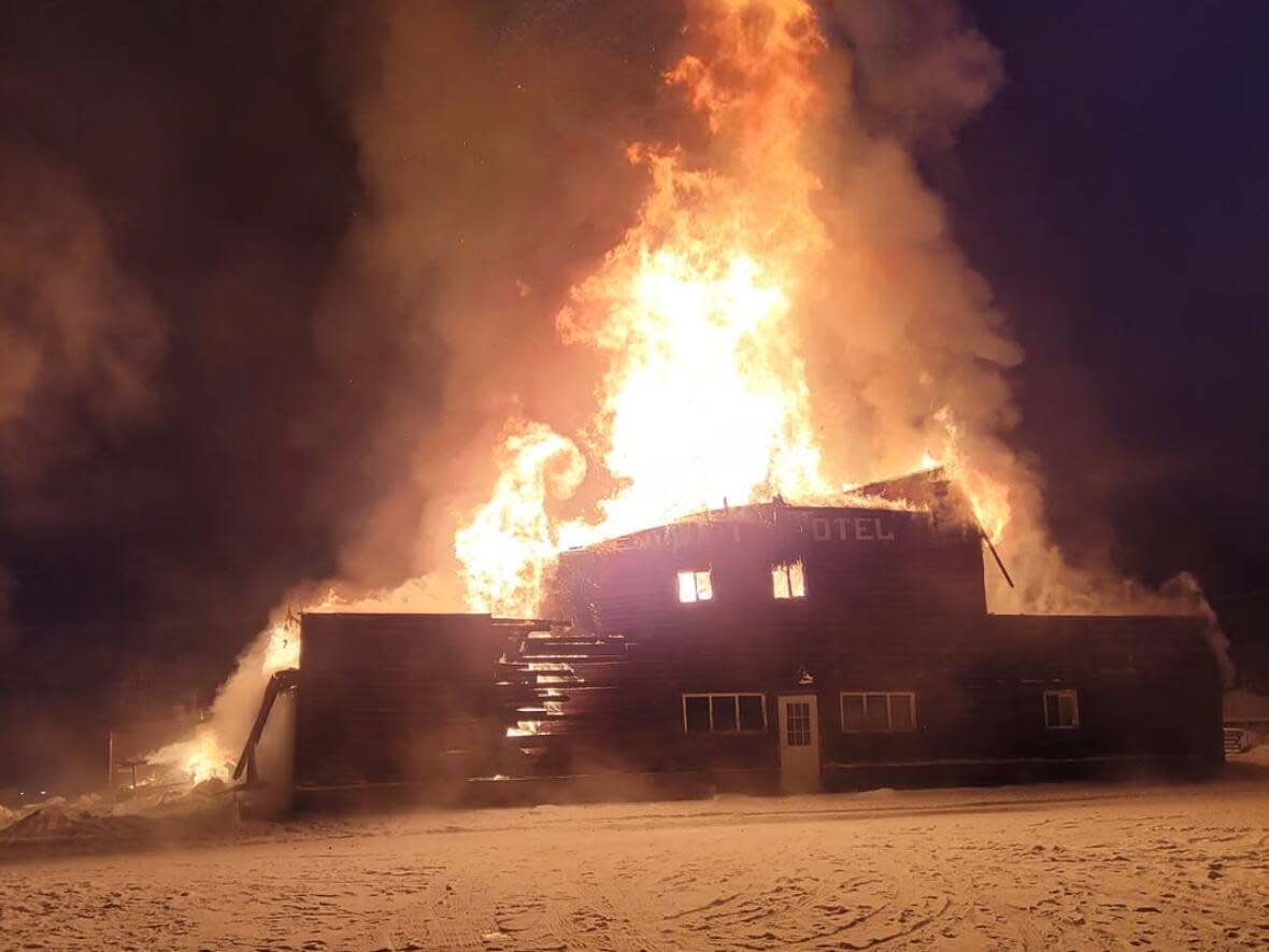 The Keno City Hotel in Keno City, Yukon, was destroyed by fire in December 2020. (Kevin O'Hara/Facebook - image credit)