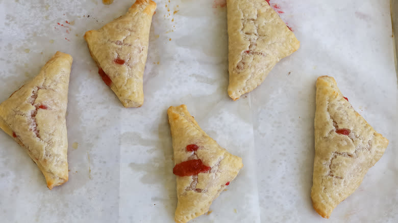 baked strawberry rhubarb turnovers