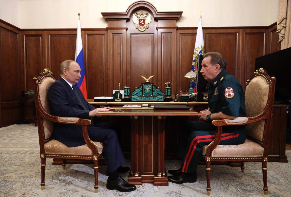 Vladimir Putin speaks Viktor Zolotov during their meeting in Moscow, on Aug. 30, 2022.<span class="copyright">Mikhail Klimentyev—Sputnik/AFP/Getty Images</span>